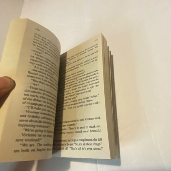 Secret Agenda By Rochelle Alers Paperback 2009 Romance Novel Kimani Press Book - Picture 5 of 10